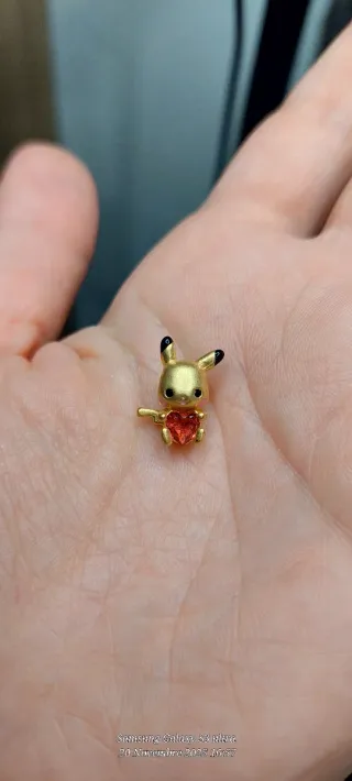 Charm Pikachu argento