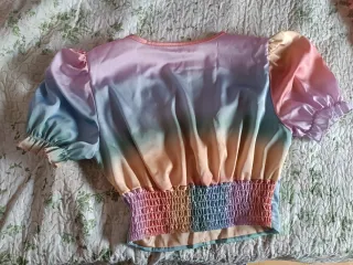 Top Ombré Arcoíris Manga Abullonada