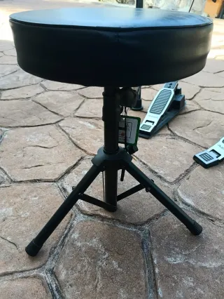 Batería Electrónica Alesis Command Mesh Kit