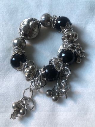 Pulsera fantasía negra y plata