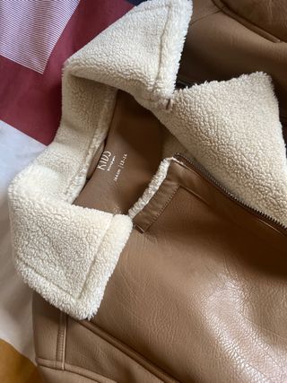 Chaqueta efecto piel forrada M