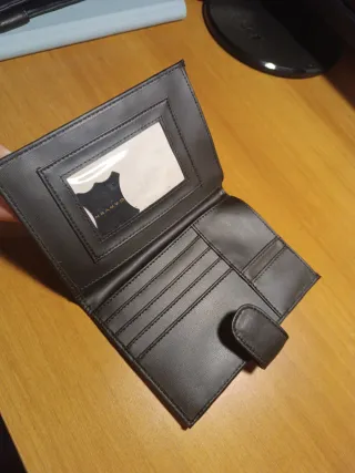 Portafoglio Carven nero, in pelle