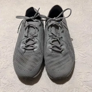 Zapatillas Under Armour Grises