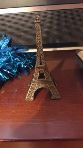 Estatua Torre Eiffel Metal