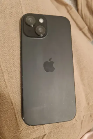 iPhone 15 128GB - buone condizioni