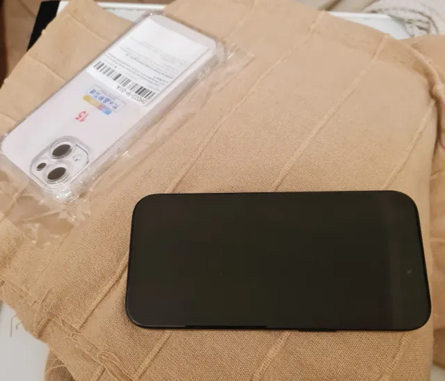 iPhone 15 128GB - buone condizioni