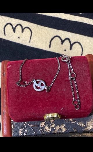 Girocollo emoticon argento