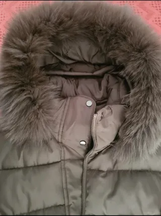 Chaquetón marrón ligero y calentito