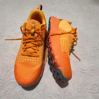 Zapatillas Under Armour Naranja