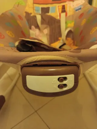 Hamaca para bebé con diseño de Los tres cerditos