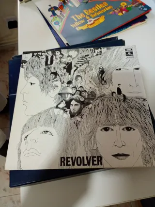 Colección Vinilos The Beatles Firmada