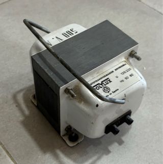 Autotransformador POLYLUX 500 VA
