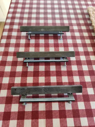 Tiradores metálicos puertas cajones y armarios