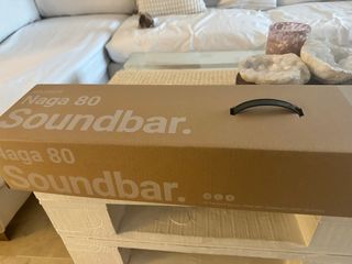 Barra de sonido negra muy moderna y con sonido env