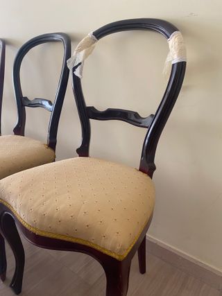 Mesa Comedor Ovalada Extensible + Sillas