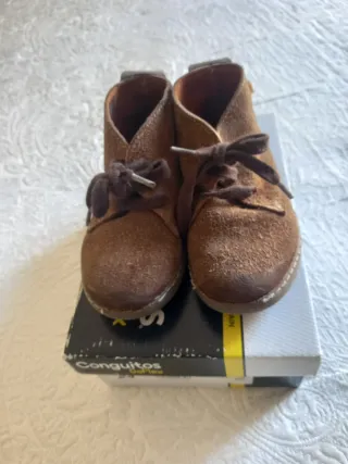 Botitas niño Conguitos Talla 24