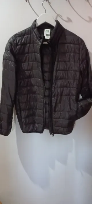 Chaqueta/Plumas fino unisex negro