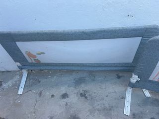 Barrera protectora para cama infantil