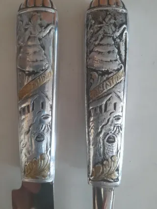 Juego Cubiertos Acero Inox. y Cuero Argentina