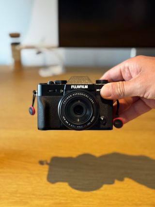 Fujinon XF 27mm f/2.8 R WR