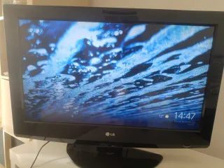 Televisor LG de 35 Pulgadas