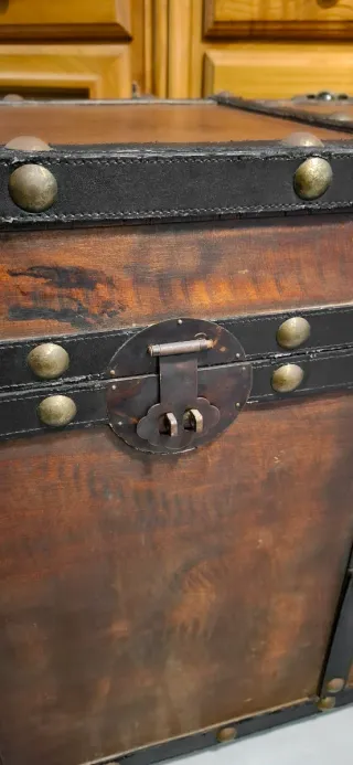 DOS BAÚLES VINTAGE DE MADERA