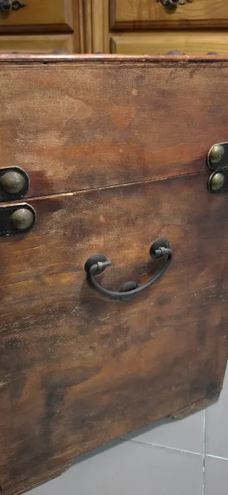 DOS BAÚLES VINTAGE DE MADERA