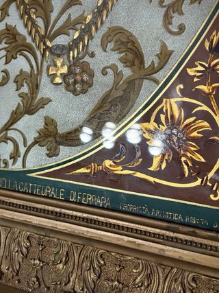 Antico quadro Madonna con Bambino