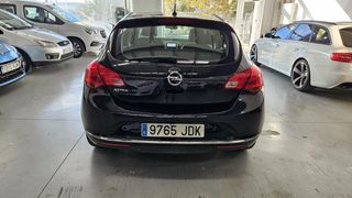 Opel Astra 2015
