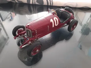 Mercedes Targa Florio 1/18 CMC