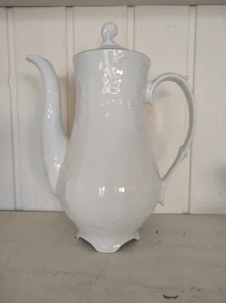 Juego de café,tetera, azucarero, lechera....