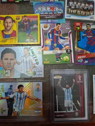 Lote 51 cromos Messi sin pegar nuevos