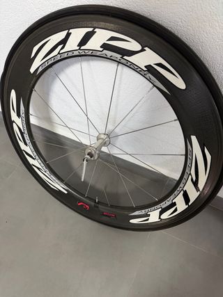 Ruedas Zipp 808 potenciómetro integrado.