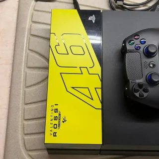 PS4 Valentino Rossi VR 46 Edition
