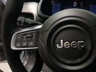 Jeep Avenger 1.2 eHybrid 4xe 107kW (145CV) Overland