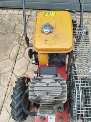 Compresor gasolina 24L autopropulsado