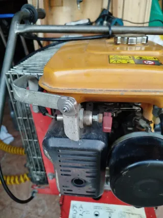 Compresor gasolina 24L autopropulsado