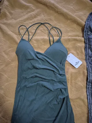Vestido verde tirantes talla única