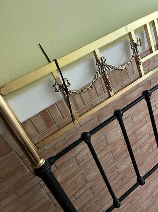 Cabecero antiguo hierro forja dorado