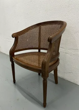 Silla estilo francés Luis XVI nogal