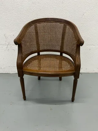 Silla estilo francés Luis XVI nogal