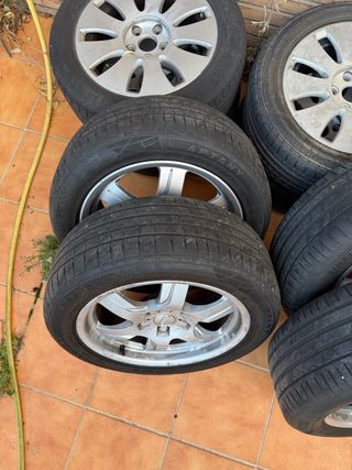 Llantas Audi 5x112 17”+ Llantas de serie 16”