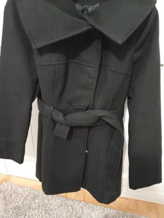 Abrigo negro talla 36