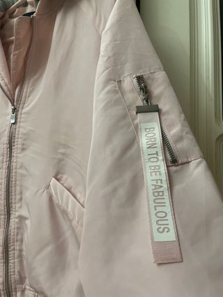 Cazadora Stradivarius rosa palo talla S. Nueva