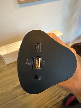 Altavoz Bluetooth G WM-1300 Negro (falta cargador)