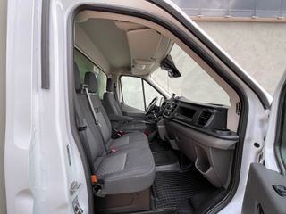 Ford Transit CARROZADO CON PLATAFORMA