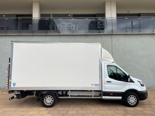 Ford Transit CARROZADO CON PLATAFORMA