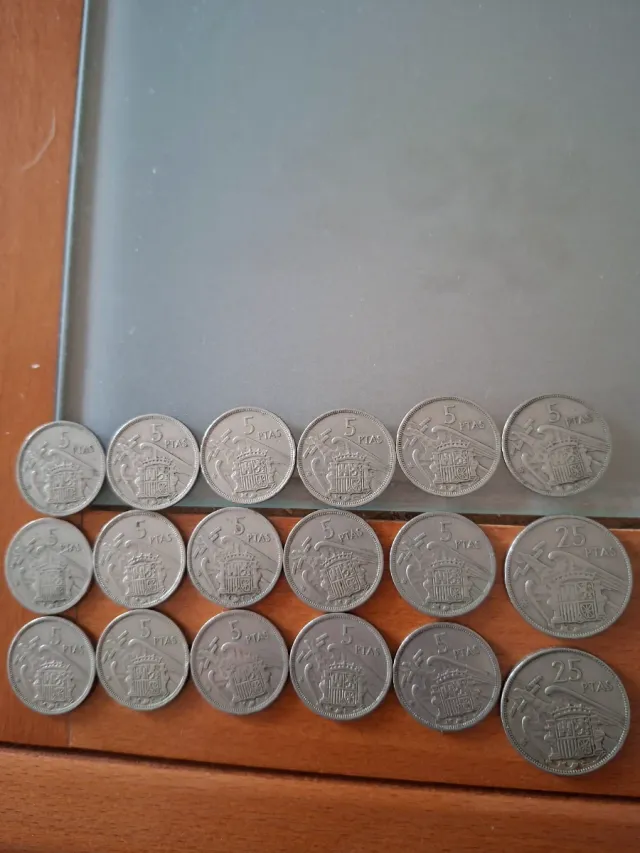 Monedas 5 y 25 PTAS Franco