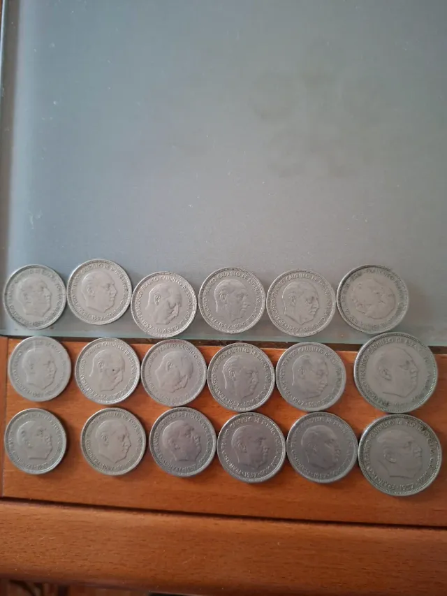 Monedas 5 y 25 PTAS Franco