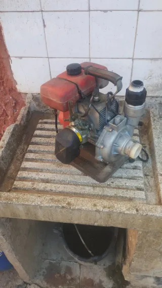 Motor de agua Campeón